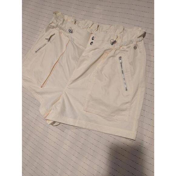 Calia Cream Casual Shorts with Functional Zipper Pockets Womens Large 32 Elastic - Picture 3 of 9